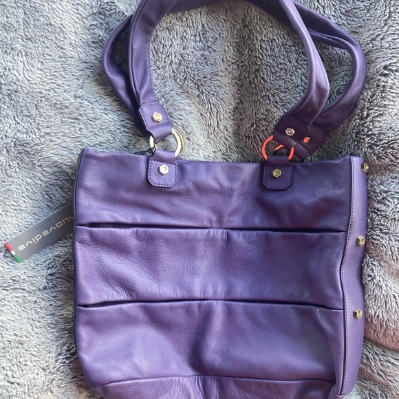 Cole Haan (green)/ Nuovedive (purple)/ Touchables by Tinganello (red) - Picture 3 of 9